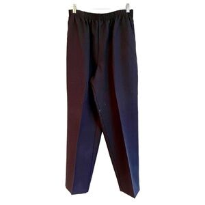 BRIGGS, WOMENS CASUAL, NAVY BLUE DRESS PANTS. LIKE NEW CONDITION. SIZE 16